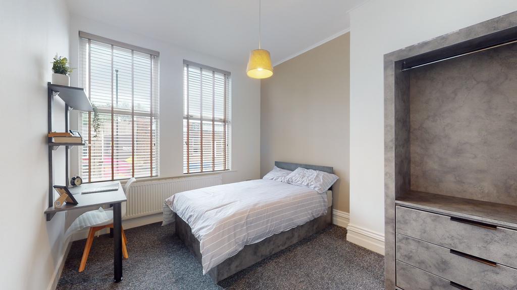 Flat 1 A Regent Park