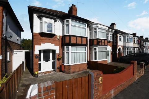 3 bedroom semi-detached house for sale, Welwyn Park Road, Hull