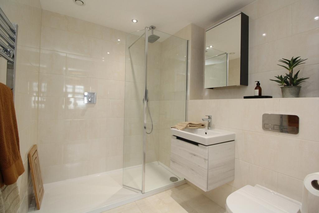 Apt 18 En-Suite