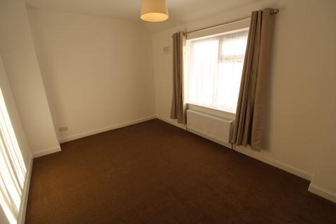 3 bedroom semi-detached house to rent, Connor Road, Dagenham, Essex, RM9