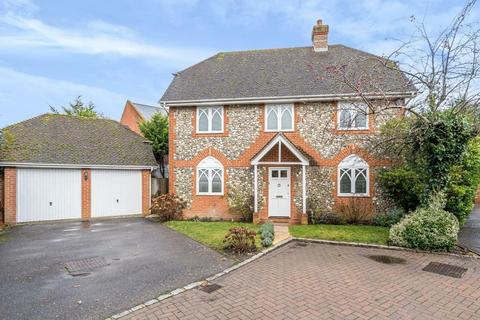 3 bedroom detached house to rent, Durning Place, Ascot, Berkshire