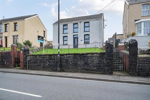 3 bedroom detached house for sale, Penybanc Road, Ammanford