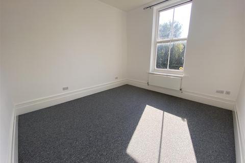 2 bedroom flat to rent, Dane Road, St. Leonards-On-Sea