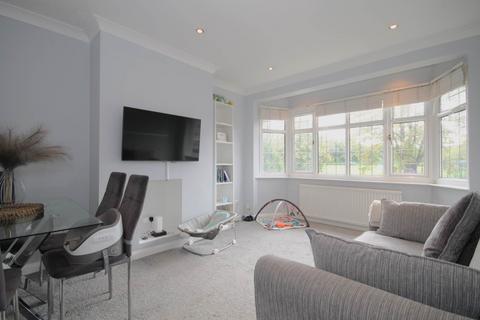 2 bedroom maisonette for sale, Tudor Drive, Morden