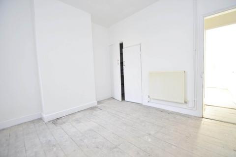 2 bedroom terraced house to rent, Silver Street, Norwich NR3