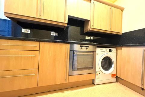 1 bedroom flat to rent, MANSE ROAD, LONDON N16