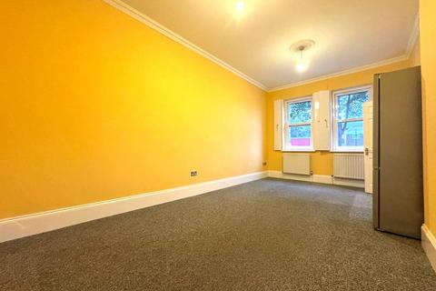 1 bedroom flat to rent, MANSE ROAD, LONDON N16