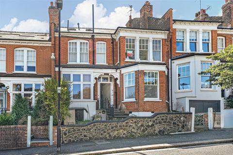 1 bedroom flat to rent, 32 Woodland Rise, London N10