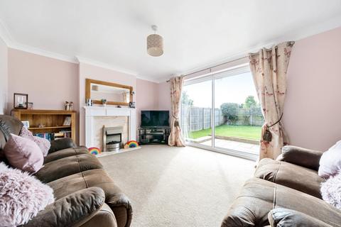 4 bedroom detached house for sale, Winchester Way, Sleaford, Lincolnshire, NG34