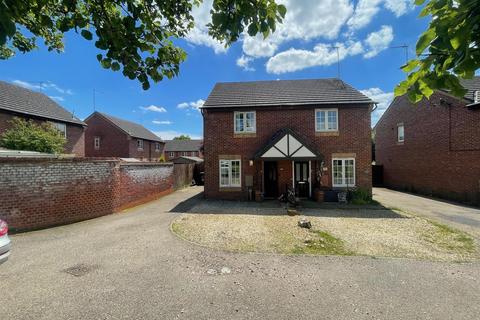 2 bedroom property for sale, Tyrrell Way, Towcester