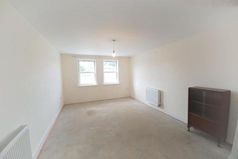 2 bedroom flat for sale, Sandlewood Court, Maidstone