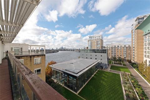 undefined, Hanover House, 32 Westferry Circus, Canary Wharf, London, E14