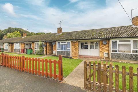 1 bedroom bungalow for sale, Rokesby Road, Slough SL2