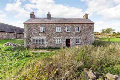 3 bedroom equestrian property for sale, Dyffryn Crawnon, Llangynidr, Crickhowell, Powys, NP8