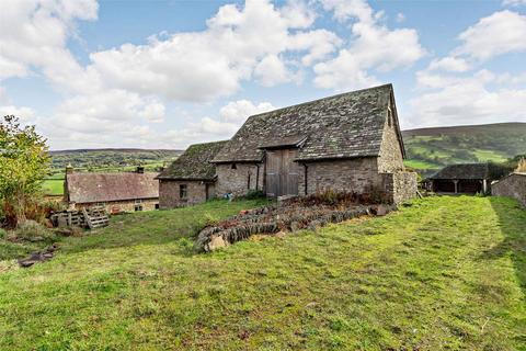 Y Neuadd Barn Dyffryn Crawnon, Llangynidr, Crickhowell, NP8 1NU