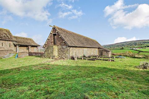 Y Neuadd Barn Dyffryn Crawnon, Llangynidr, Crickhowell, NP8 1NU
