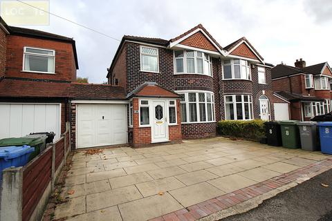 3 bedroom semi-detached house for sale, Aylesbury Avenue, Davyhulme