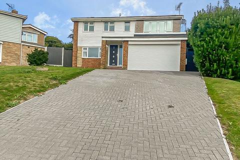 5 bedroom detached house for sale, Norwood Rise, Sheerness ME12