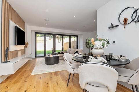 3 bedroom end of terrace house for sale, Bell Mews, Codicote, Hitchin, Hertfordshire