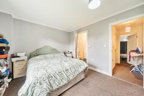 6 Padstow Road, Swindon, SN2 2EG