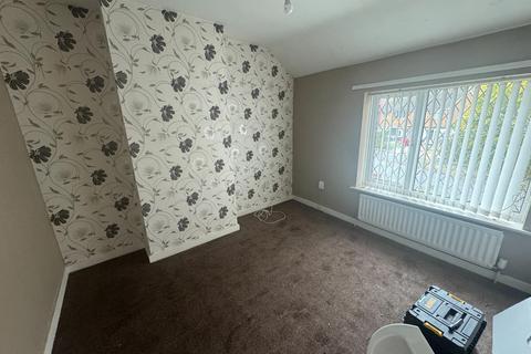 3 bedroom semi-detached house to rent, Woden Avenue , Wednesfield WV11