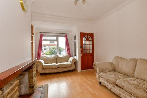 2 West Road, Rush Green, Romford, RM7 0QS