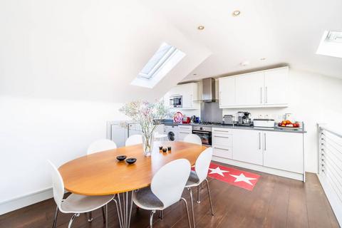 2 bedroom flat for sale, Dawes Road, Fulham, London, SW6