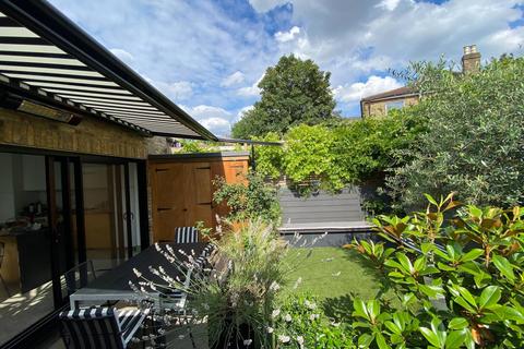 2 bedroom flat for sale, Meeting House Lane, Peckham, LONDON, SE15