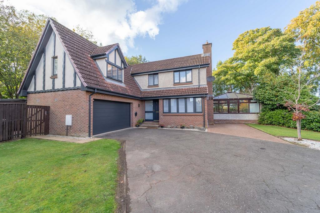 Front Garden and Driveway