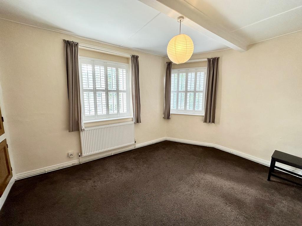 2 Stocks Lane, Luddenden, HX2 6PR 1 bed apartment to rent £725 pcm (£