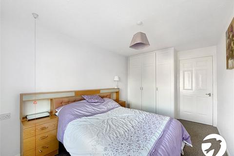 1 bedroom flat for sale, Barkers Court, Sittingbourne, Kent, ME10