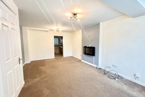 3 bedroom detached house to rent, 3 Bed Detached House, Evesham Croft, Bridlington YO16 7BH