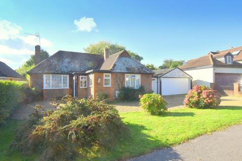 2 bedroom bungalow for sale, Orchard Close, East Horsley, KT24