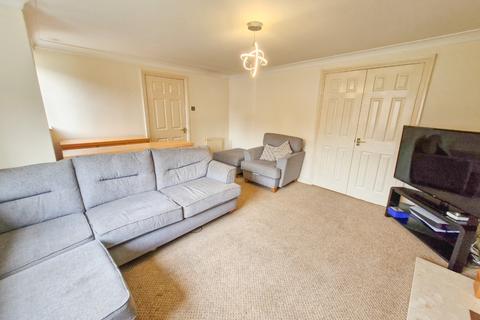 4 bedroom link detached house for sale, Duston Close, Daventry, NN11 9YX.