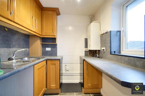 1 bedroom apartment for sale, Finchmoor Mews, Longford