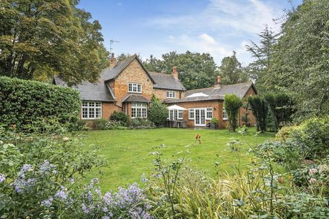 4 bedroom detached house for sale, Milley Road, Waltham St. Lawrence, Reading, Berkshire, RG10