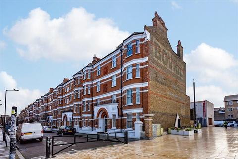 3 bedroom apartment to rent, Norfolk House, Rushcroft Road