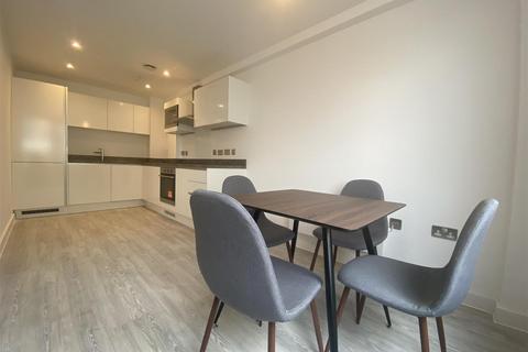 2 bedroom duplex to rent, Middlewood Plaza, Craven Street, Salford, Greater Manchester