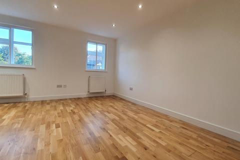 1 bedroom flat to rent, Lind Road, Sutton SM1