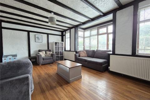 42 Forest Way, Orpington, BR5 2AQ