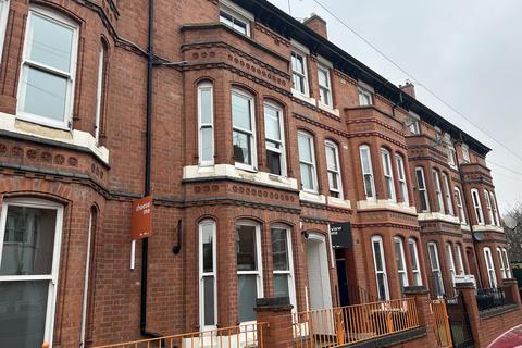 5 bedroom house to rent, Highfield Street, Leicester LE2