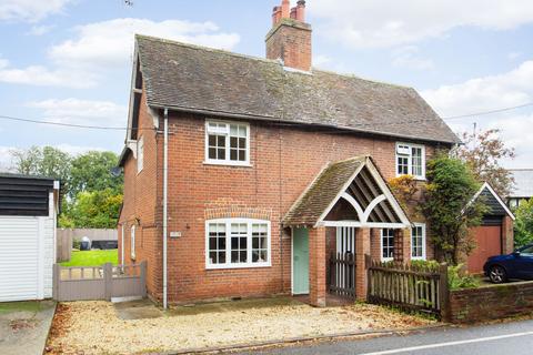 2 bedroom cottage for sale, Nargate Street, Littlebourne, CT3