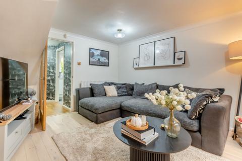 51 Bumblehole Meadows, Wombourne, Wolverhampton, WV5 8BG