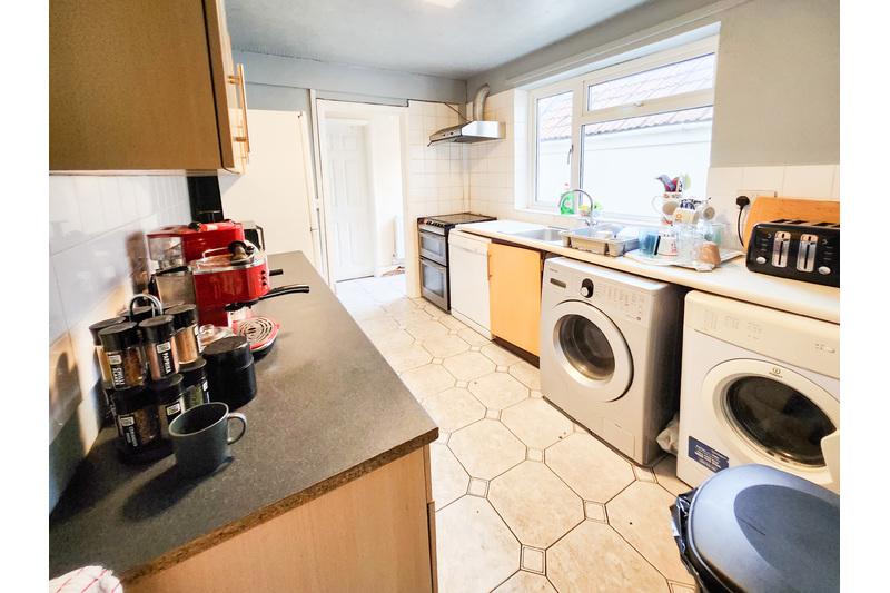 St John Street, Bridgwater, TA6 3 bed terraced house for sale £175,000