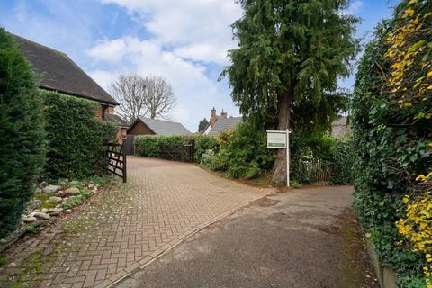 4 bedroom detached house for sale, The Knoll, Bedford MK45