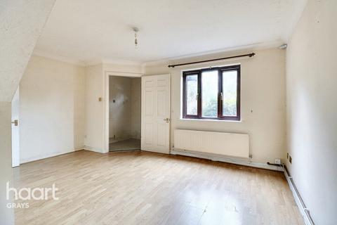 3 bedroom terraced house for sale, Argent Street, Grays