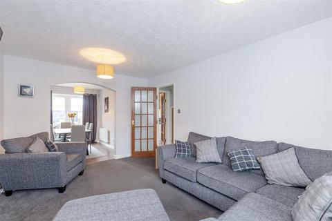 3 bedroom terraced house for sale, Woodhead Grove, Armadale