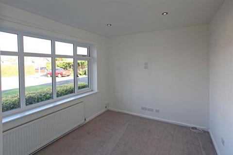 29 Sutherland Drive, Muxton, Telford, TF2 8QB