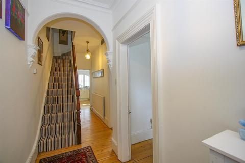 5 bedroom townhouse to rent, Rous Road, Newmarket CB8