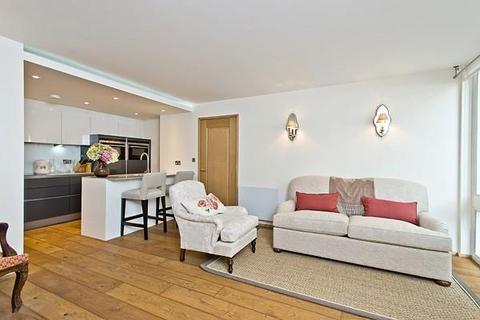 1 bedroom flat to rent, Cheyne Walk, London, SW3.